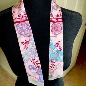 Vintage Hermes twilly scarf with box.
